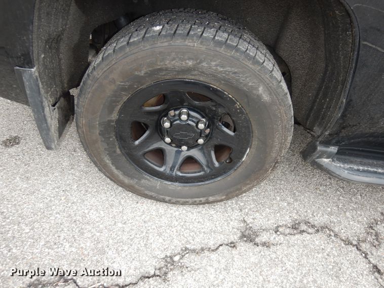 image for item DJ2840 2015 Chevrolet Tahoe Police  SUV