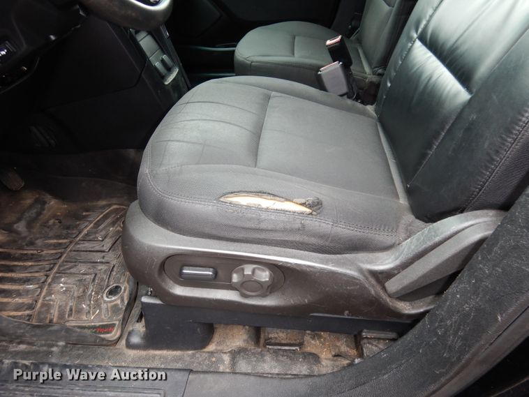 image for item DJ2841 2017 Ford Explorer Police Interceptor  SUV