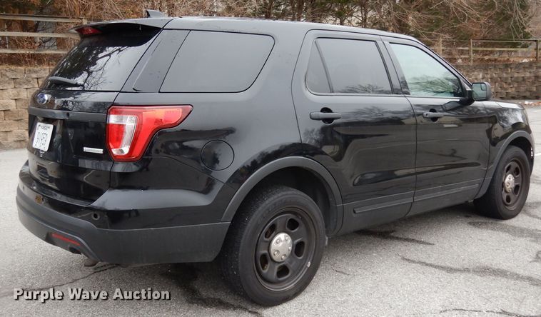 image for item DJ2842 2017 Ford Explorer Police Interceptor  SUV