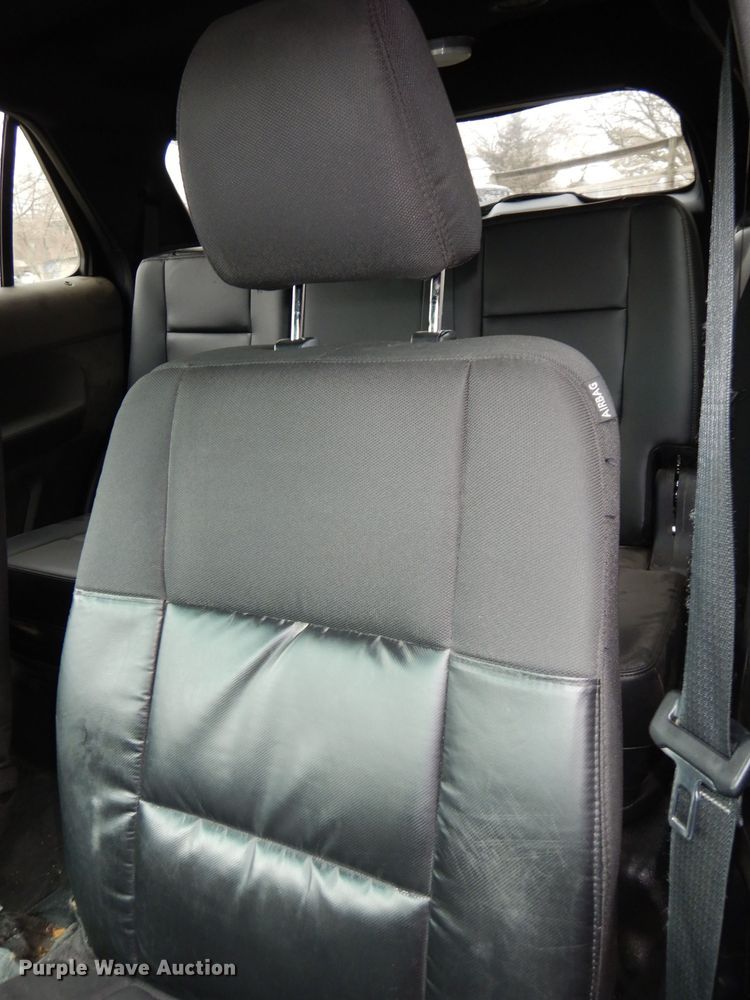 image for item DJ2842 2017 Ford Explorer Police Interceptor  SUV