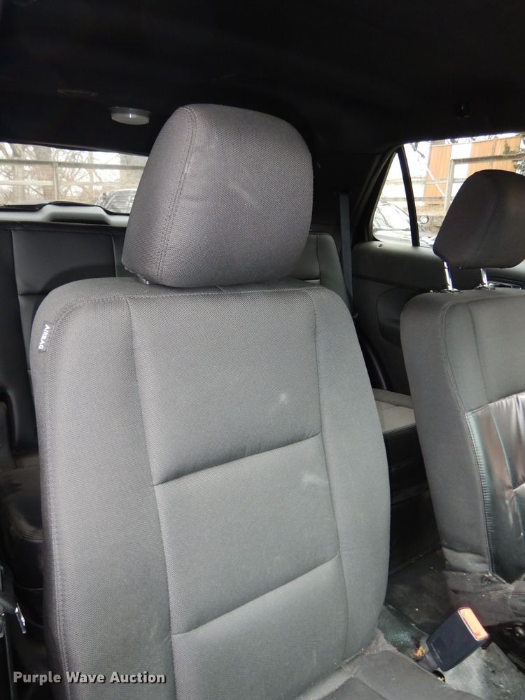 image for item DJ2842 2017 Ford Explorer Police Interceptor  SUV