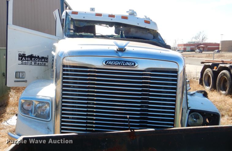 image for item DJ8620 2012 Freightliner Coronado  semi truck
