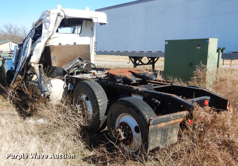 image for item DJ8620 2012 Freightliner Coronado  semi truck