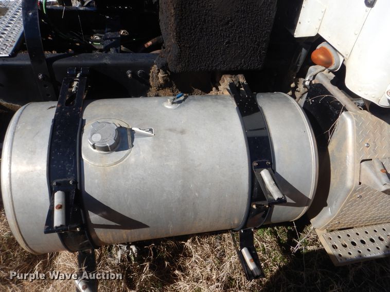 image for item DJ8620 2012 Freightliner Coronado  semi truck