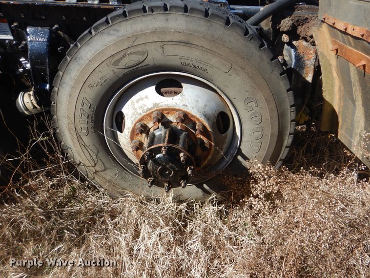 image for item DJ8620 2012 Freightliner Coronado  semi truck