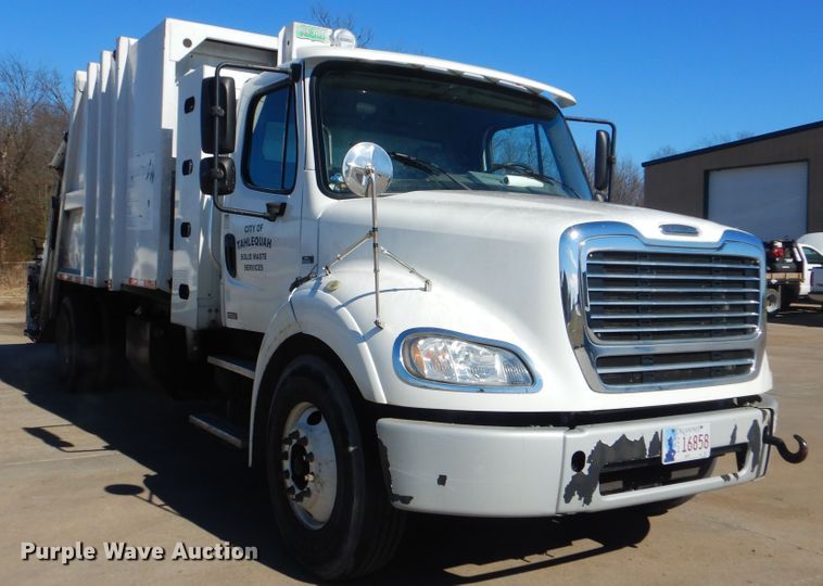 image for item DJ8623 2012 Freightliner Business Class M2  refuse truck