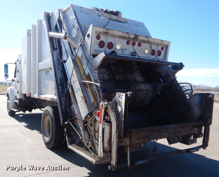 image for item DJ8623 2012 Freightliner Business Class M2  refuse truck