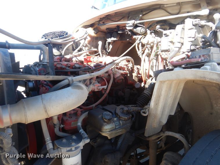 image for item DJ8623 2012 Freightliner Business Class M2  refuse truck