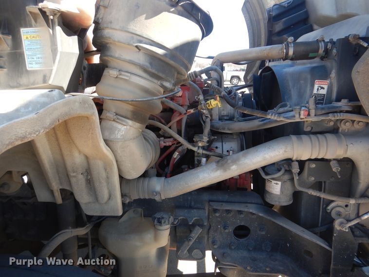 image for item DJ8623 2012 Freightliner Business Class M2  refuse truck