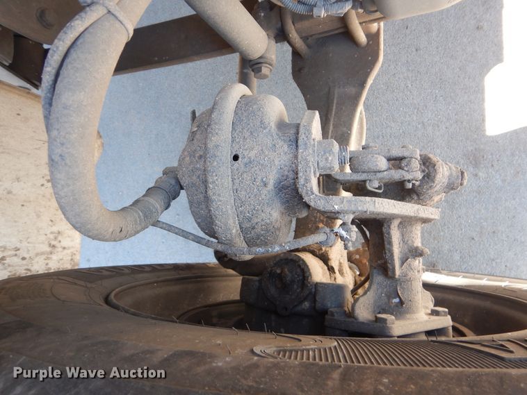 image for item DJ8623 2012 Freightliner Business Class M2  refuse truck