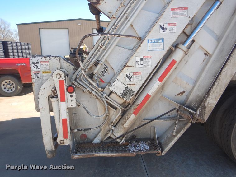 image for item DJ8623 2012 Freightliner Business Class M2  refuse truck