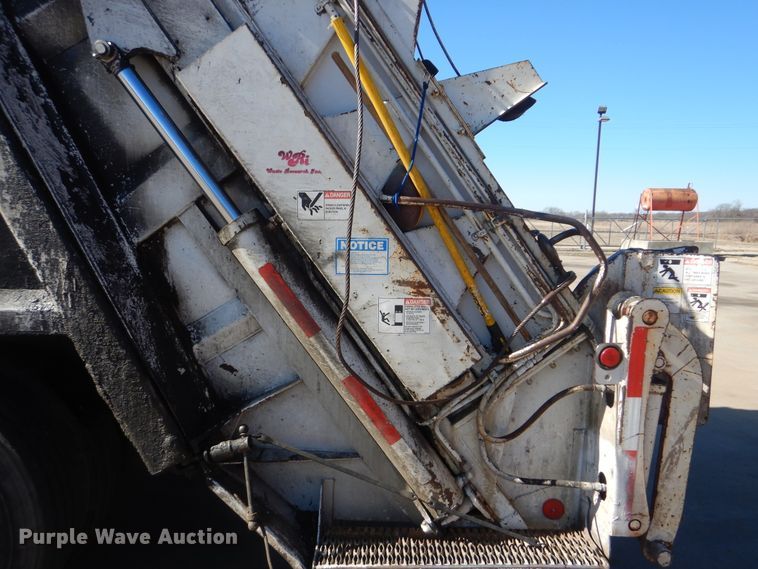 image for item DJ8623 2012 Freightliner Business Class M2  refuse truck