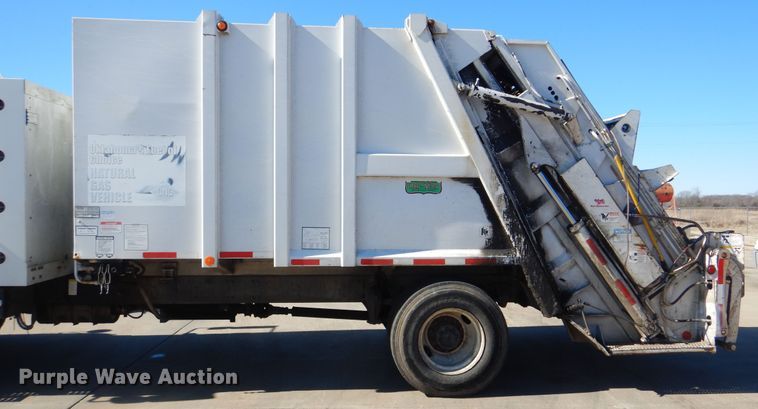 image for item DJ8623 2012 Freightliner Business Class M2  refuse truck