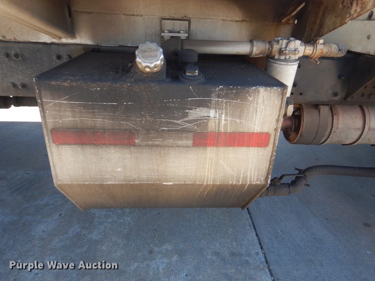 image for item DJ8623 2012 Freightliner Business Class M2  refuse truck