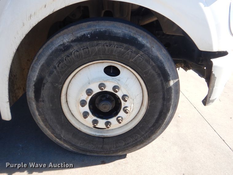 image for item DJ8623 2012 Freightliner Business Class M2  refuse truck