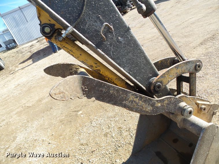 image for item DL0748 2005 John Deere 50D  mini excavator