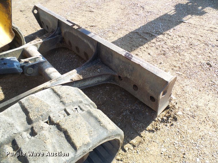 image for item DL0748 2005 John Deere 50D  mini excavator