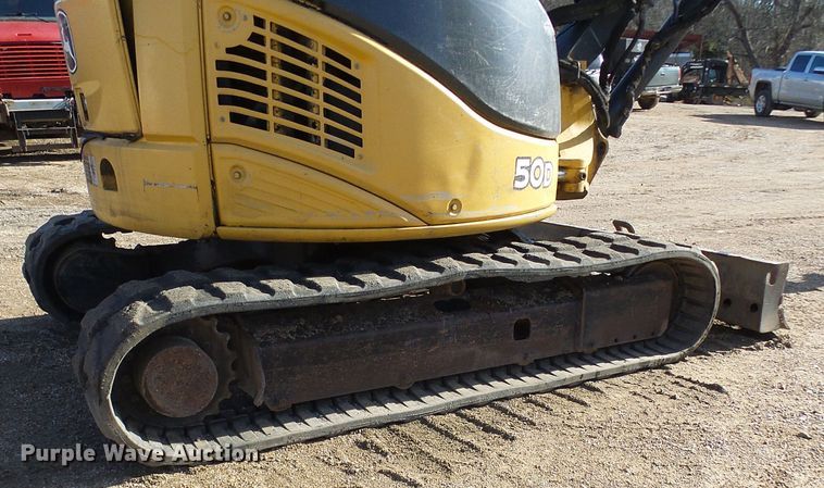 image for item DL0748 2005 John Deere 50D  mini excavator