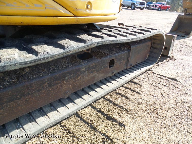 image for item DL0748 2005 John Deere 50D  mini excavator