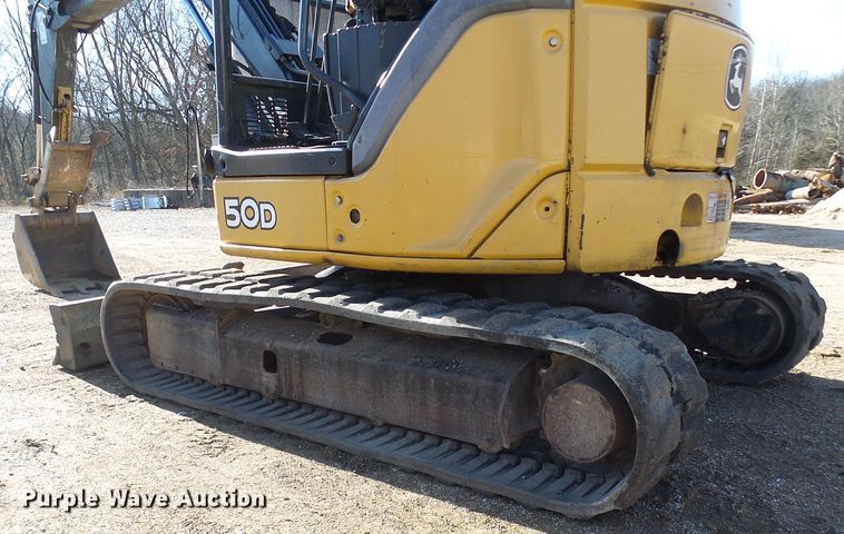 image for item DL0748 2005 John Deere 50D  mini excavator