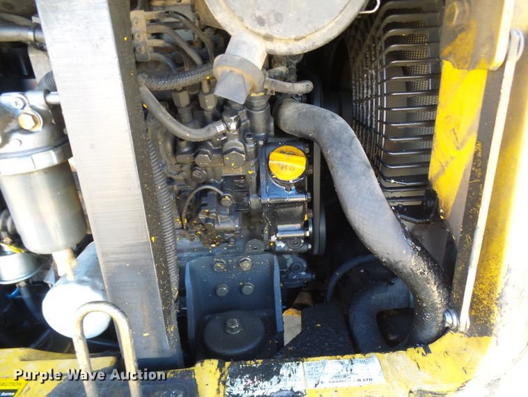 image for item DL0748 2005 John Deere 50D  mini excavator