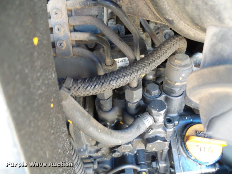 image for item DL0748 2005 John Deere 50D  mini excavator