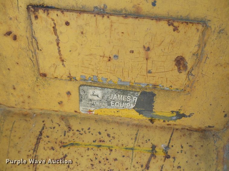 image for item DL0748 2005 John Deere 50D  mini excavator