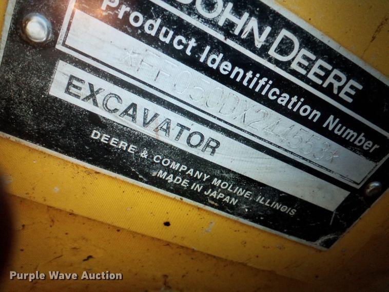 image for item DL0748 2005 John Deere 50D  mini excavator