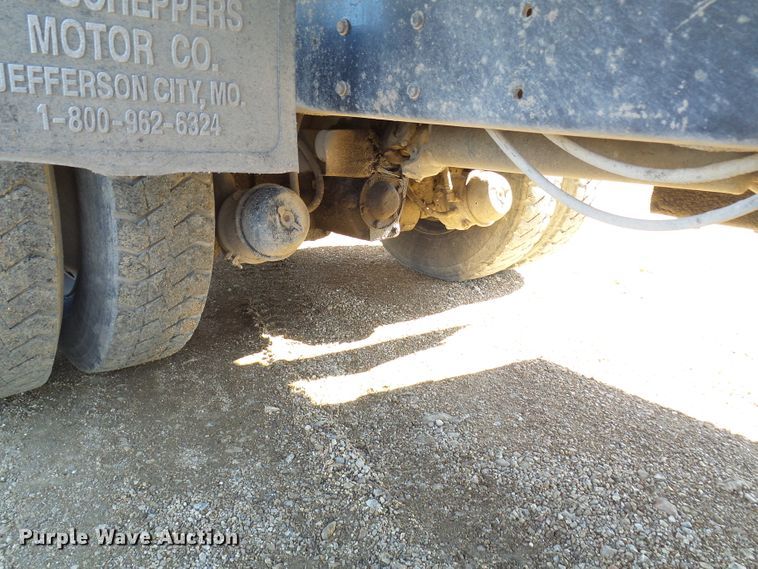 image for item DL0759 2005 International 7500  dump truck