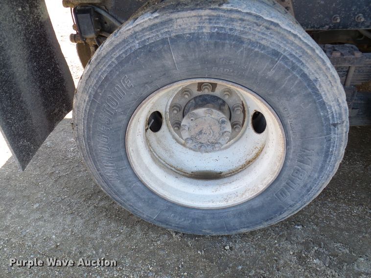 image for item DL0759 2005 International 7500  dump truck