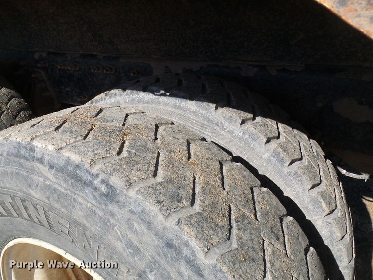 image for item DL0759 2005 International 7500  dump truck