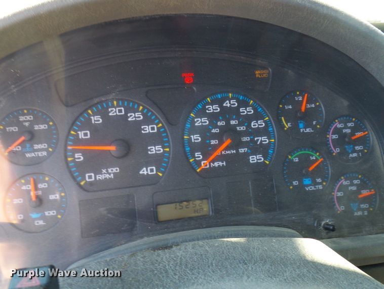 image for item DL0759 2005 International 7500  dump truck