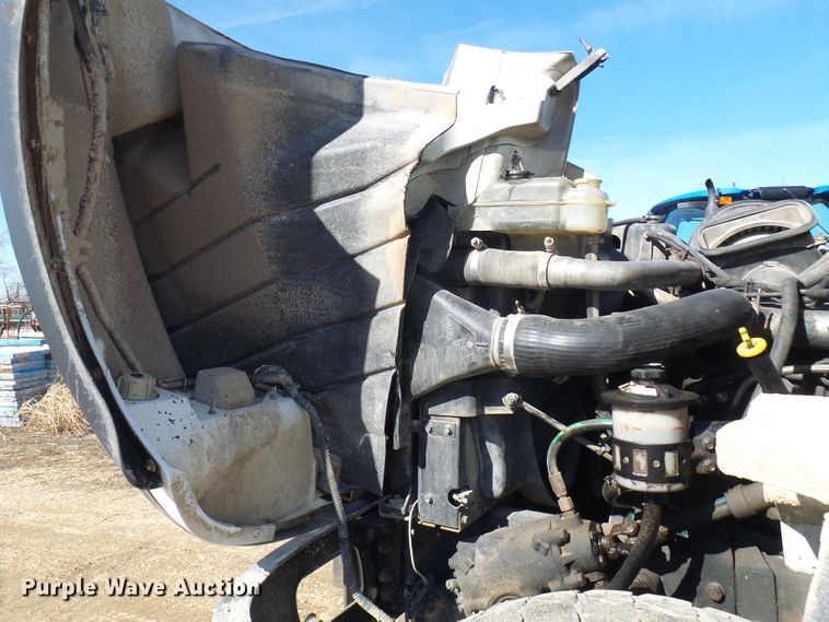 image for item DL0759 2005 International 7500  dump truck