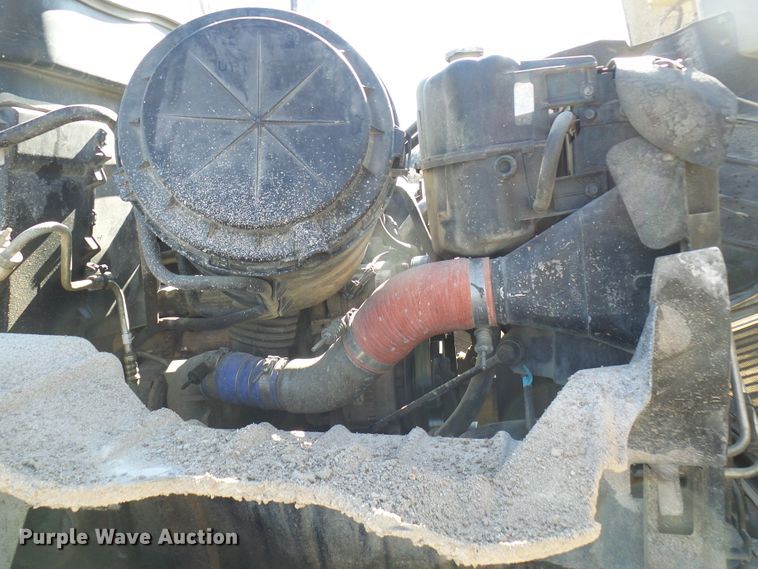 image for item DL0759 2005 International 7500  dump truck