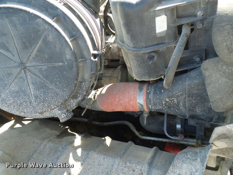 image for item DL0759 2005 International 7500  dump truck