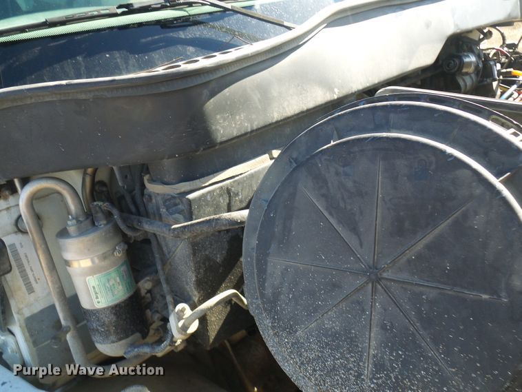 image for item DL0759 2005 International 7500  dump truck