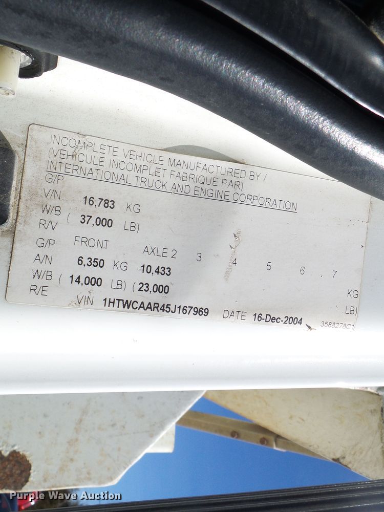 image for item DL0759 2005 International 7500  dump truck