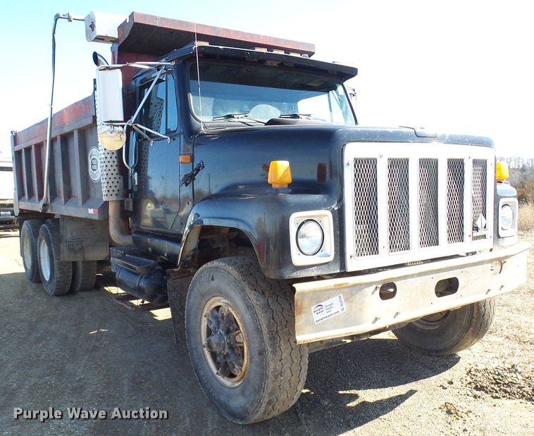 image for item DL0760 1992 International 2554  dump truck