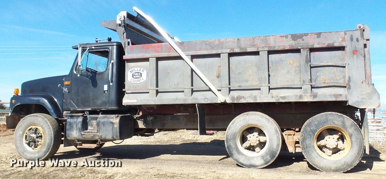 image for item DL0760 1992 International 2554  dump truck