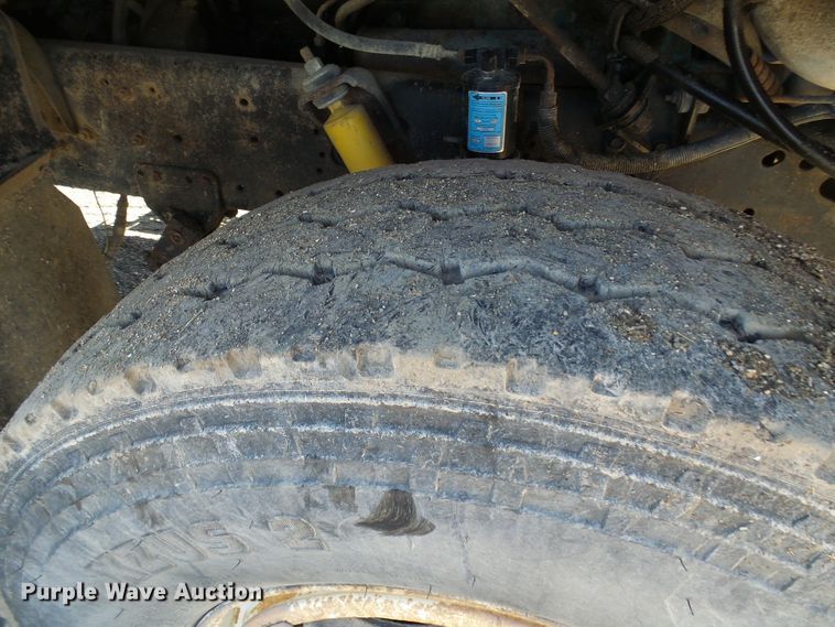 image for item DL0760 1992 International 2554  dump truck