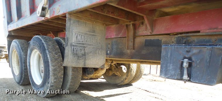 image for item DL0760 1992 International 2554  dump truck