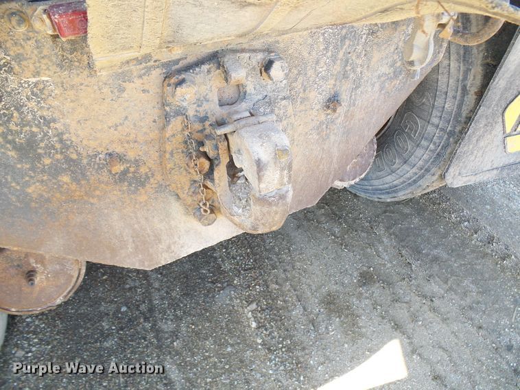 image for item DL0760 1992 International 2554  dump truck