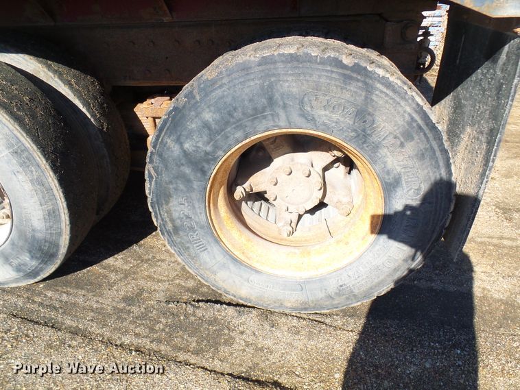 image for item DL0760 1992 International 2554  dump truck