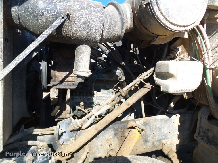 image for item DL0760 1992 International 2554  dump truck