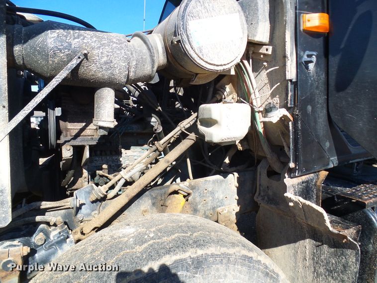 image for item DL0760 1992 International 2554  dump truck