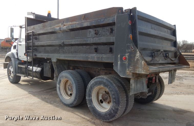 image for item DL2086 2006 Mack Granite CT713  dump truck
