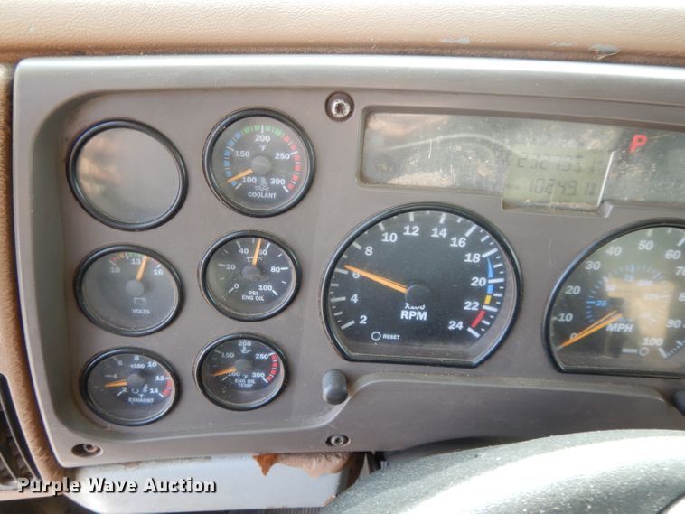 image for item DL2086 2006 Mack Granite CT713  dump truck