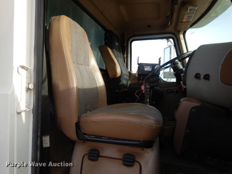 image for item DL2086 2006 Mack Granite CT713  dump truck