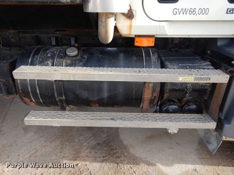 image for item DL2086 2006 Mack Granite CT713  dump truck