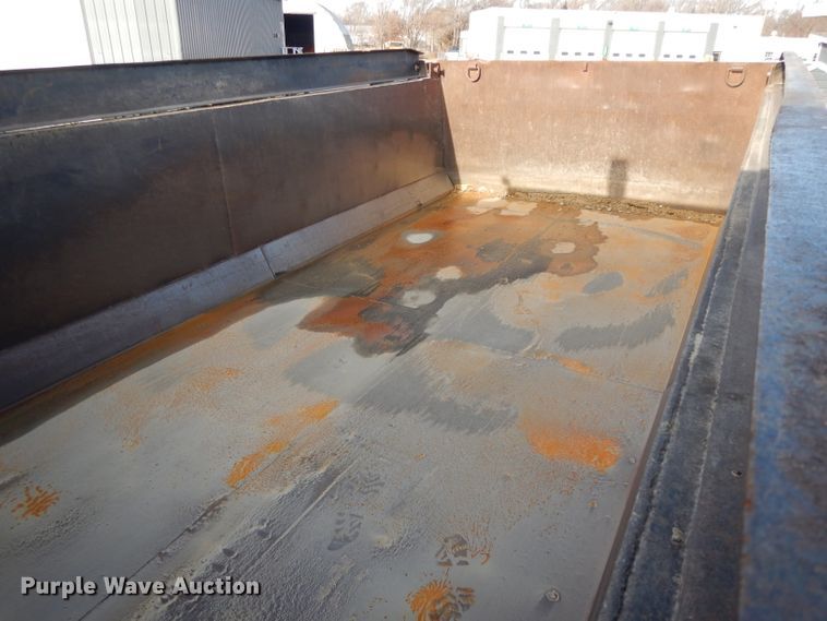 image for item DL2086 2006 Mack Granite CT713  dump truck